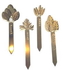 Smith & Hawken Indoor/Outdoor 4 Piece Metal Herb Marker Set
