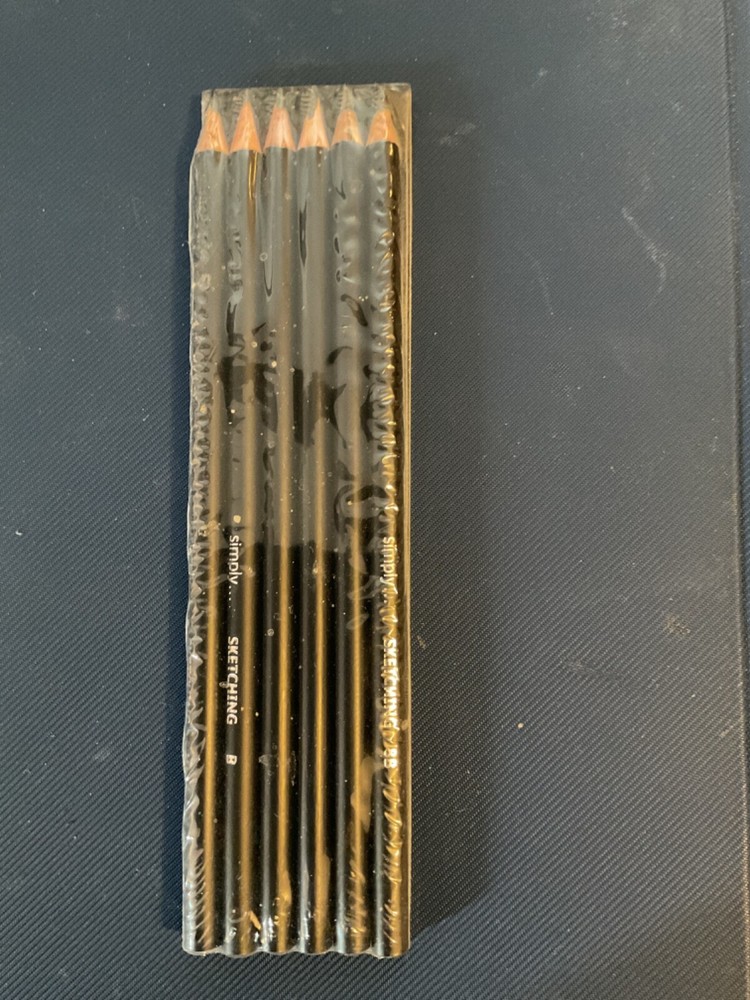 Package of 6 Unbranded Artist’s Pencils