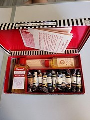 Vintage 1950s MCM Marshall’s Photo Oil Colors Paint Set Photography Display