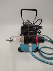 Airbrush Kit Ifoo Mini Compressor 1/5HP 57 PSI, Master G44 Dual Action Spray Gun