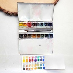 Rare Vintage Winsor & Newton Artists Watercolours Box 16 Colors Travel Used