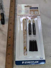 Staedtler Calligraphy Pen Set Writing Lettering 8 Piece Fine Broad Large Nibs