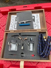 Badger Airbrush Kit 150-4, FOR PARTS NEEDS ASSEMBLY Made in USA