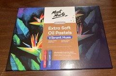 Mont Marte Oil Pastels Set 72 Assorted Colors Vibrant Colors Art Supplies