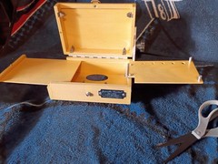 Guerrilla Painter ThumBox Pochade Plein Air Easel Box Beige Wood Used