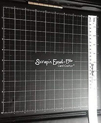 Scrap ‘N Easel Magnetic Portable Double Grid Layout Scrapbook Style Ergonomic