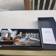 Calligraphy Set For Beginners, 2 Calligraphy Pens, 2 Ink Bottle, 10 Tips Manual