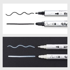 TRANSON 4 Black and 4 White Paint 1 Count (Pack of 8), 4 4