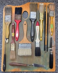Assorted Paint Brushes, Pallet Knives and 16″x 12″ Pallet; No Paints