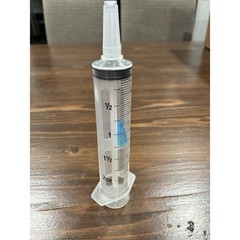 (60 Count) AMSure AS115 Flat Top Piston Irrigation Syringe 60 mL Latex Free New