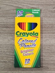 Binney & Smith Crayola Colored Pencils 12 Ct. Brighter Colors Made in Brazil