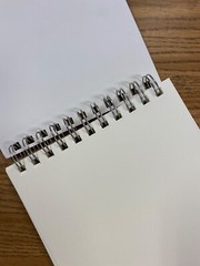 Bee Paper – 6”x12” Super Deluxe Mixed Media Sketching Pad, 60 Sheets, new