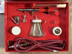 Paasche VL Double Action Airbrush Set (VL-SET) Excellent Condition