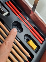 Art 101 Deluxe Art Oil Painting + Drawing Set 140+ Pieces Cherry Wood Case Box