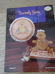Lot of 14 Various Projects in Crafting Books and Leaflets