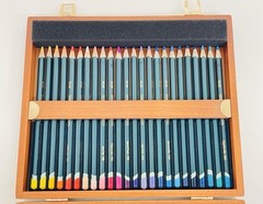 Derwent 48 Blendable Color Pencils w/ Wooden Gift Box Professional Quality New