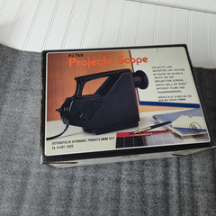 Vintage Projecta Scope Art Projector PJ768 for Art Drawing w/Projector Screen