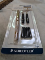 Staedtler Calligraphy Pen Set Writing Lettering 8 Piece Fine Broad Large Nibs