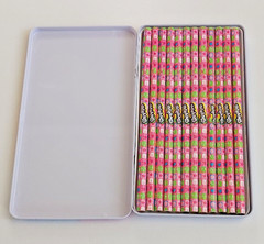 SHOPKINS TIN of 12 COLOURING PENCILS Home Office School
