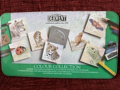 Derwent Colour Collection 36 Tin – Mixed Colouring Materials – BX48