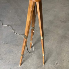 Vintage Wood Easel Lamp 61.5″ x 13.5″ x 13.5″ Wood & Brass