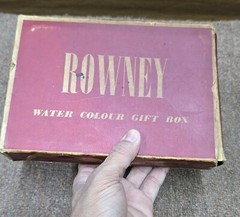 Vintage old rare collectible rowney water color set box made in England