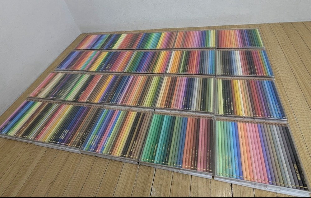 FELISSIMO 500 Colored Pencils Collection Full Color Set Made in KOBE JAPAN, Used