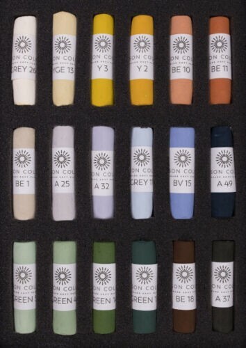 Unison Artists Soft Pastel Box Set – 18 Landscape Colours
