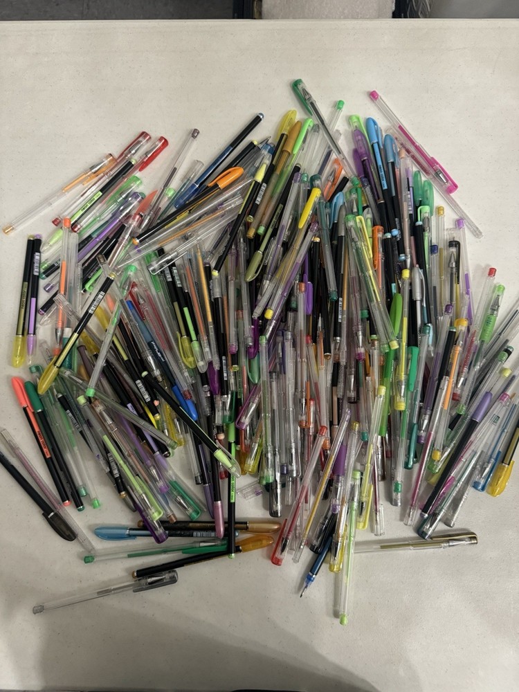 (HUGE LOT) Color Neon Pens Markets Writing Drawing Colorful – Used Fast Shipping