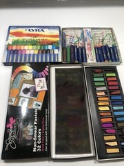 Vintage Lot Of Lyra Oil Pastels And Non Smear Pastels Acid Lignin Free Germany