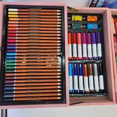 145pc Deluxe Mixed Media Art Set Pink Wooden Case READ DESCRIPTION DAMAGE Case