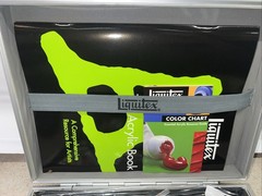 Liquitex Acrylic Artist Paint Set Aluminum Case Vintage Pro Art Kit
