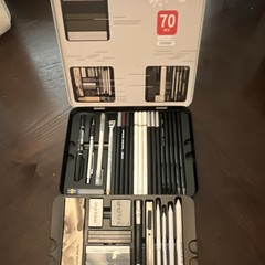 Kalour Deluxe Sketching & Drawing Art Set, 70 PCS