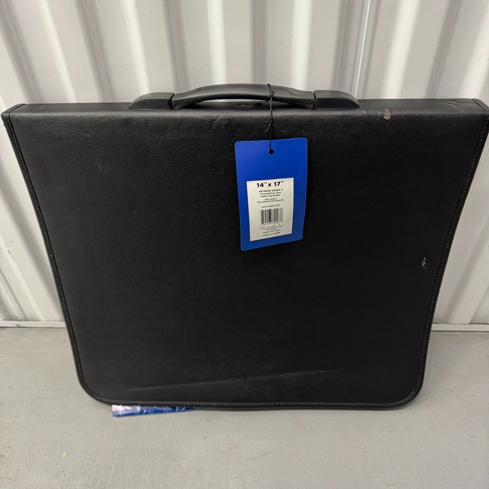 14″ x 17″ Art Presentation Case Multi-Ring Binder w/ Sheet Protectors Black