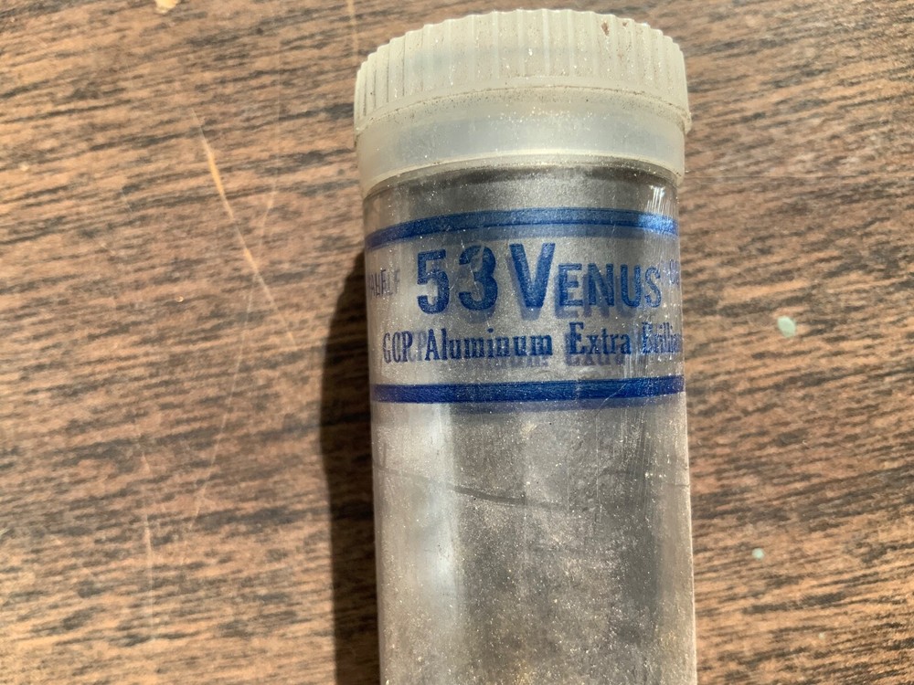 9 oz. Of Vintage Venus Aluminum Powder Extra Brilliant #53 1 oz. Bottles