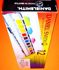 HOT SUMMER DEALS~DANIEL SMITH EXTRA FINE WATERCOLORS 12 COLOR SET IN METAL BOX