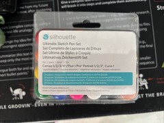 Silhouette Cameo ULTIMATE 24 SKETCH PEN SET