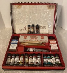 Vintage Marshalls Photo Oil Colors Master Set Preowned Partially Used Hinged Box