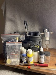 Air brush sprayer Iwata Studio Series Sprint Jet Single Piston Air Compressor