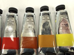 Used-Artists Oil Colour Paint Magi Wap 15 Tubes. Artist Color Wheel Included.