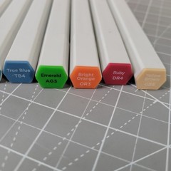 Spectrum Noir Illustrator Markers Lot 8 Multicolor Dual Tip Alcohol