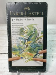 Faber-Castell Pitt Pastel Pencils Set of 12 Assorted Colors in Tin