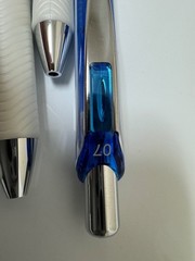 4 Pentel EnerGel Pearl Gel Pens Blue Ink BLN77PW-C New loose 0.7MM NEEDLE TIP