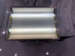 Gagne Model 1824-2 Stainless Steel Light Box 40 Watt 24 × 18 Porta Trace