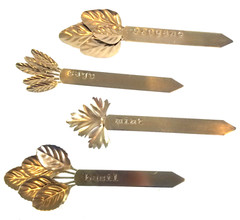 Smith & Hawken Indoor/Outdoor 4 Piece Metal Herb Marker Set