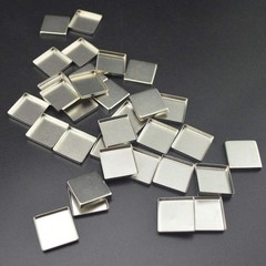 30 Pieces Empty Square Metal Tin Palette 30 Count (Pack of 1), Silver Tone