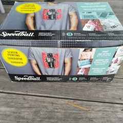 Speedball LEVEL 3 Advanced All-in-One Screen Printing Kit 45P068 Sold as is