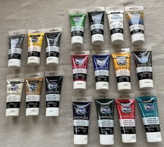 Lot of 18 DecoArt Acrylic Paint Tubes 2.5 oz Differnt Colors READ