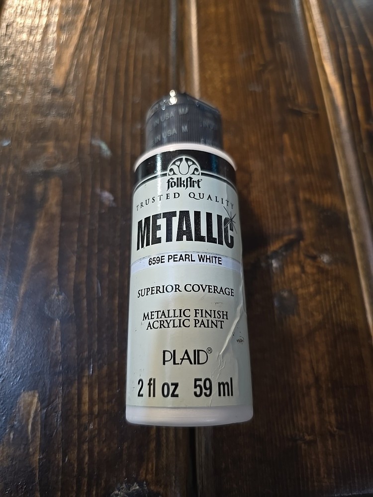 FolkArt Metallic Acrylic Craft Paint, Metallic Finish, Pearl White, 2 fl oz