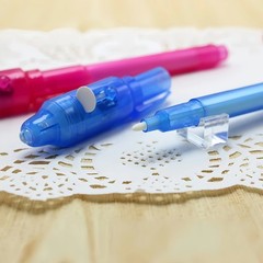 12 PCS Spy Pens Invisible Ink Pen with UV Light Magic Marker for Secret Mess
